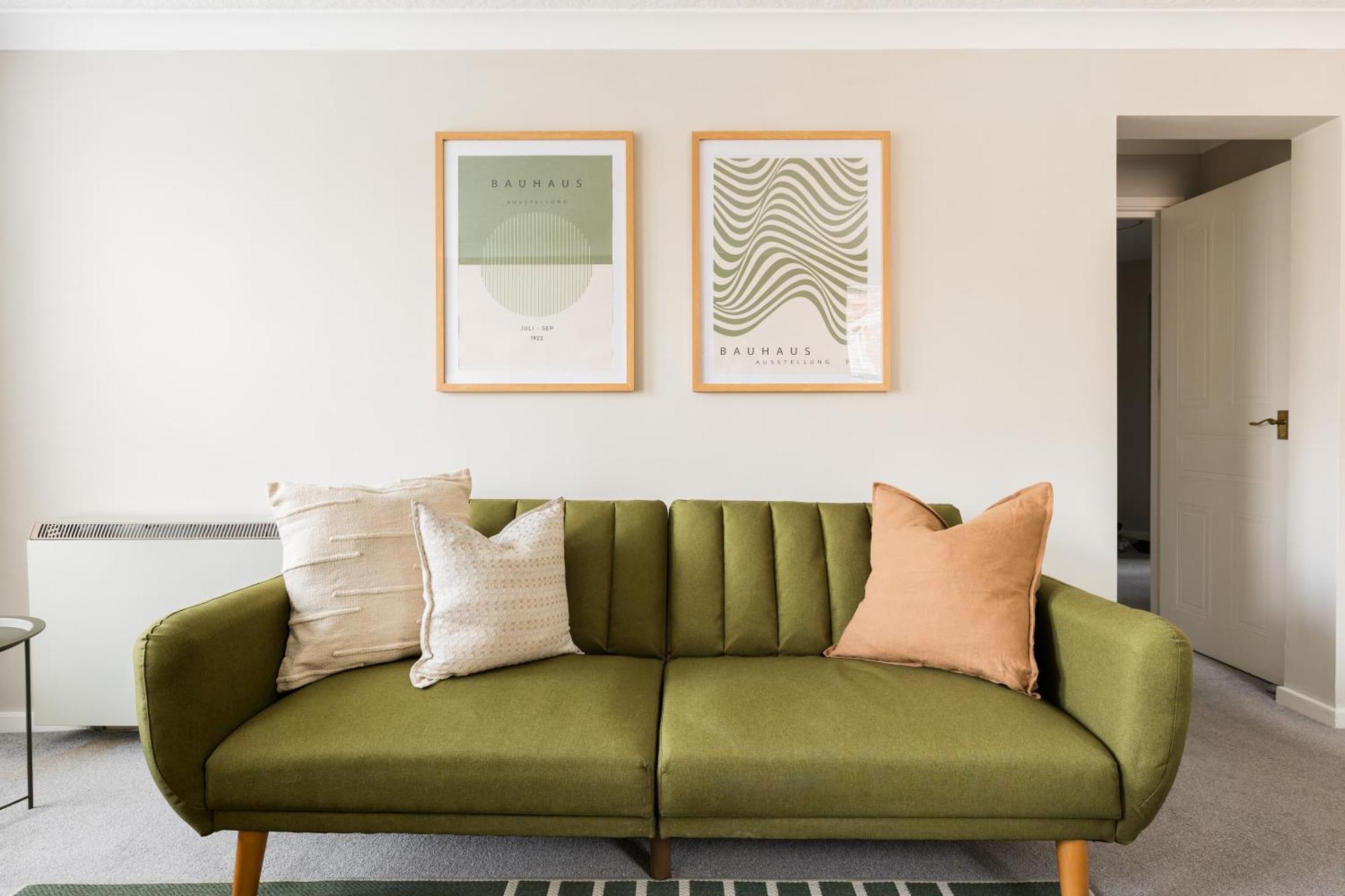 Modern 2-Bedroom Apartments With Free Parking In Leamington Spa Dış mekan fotoğraf