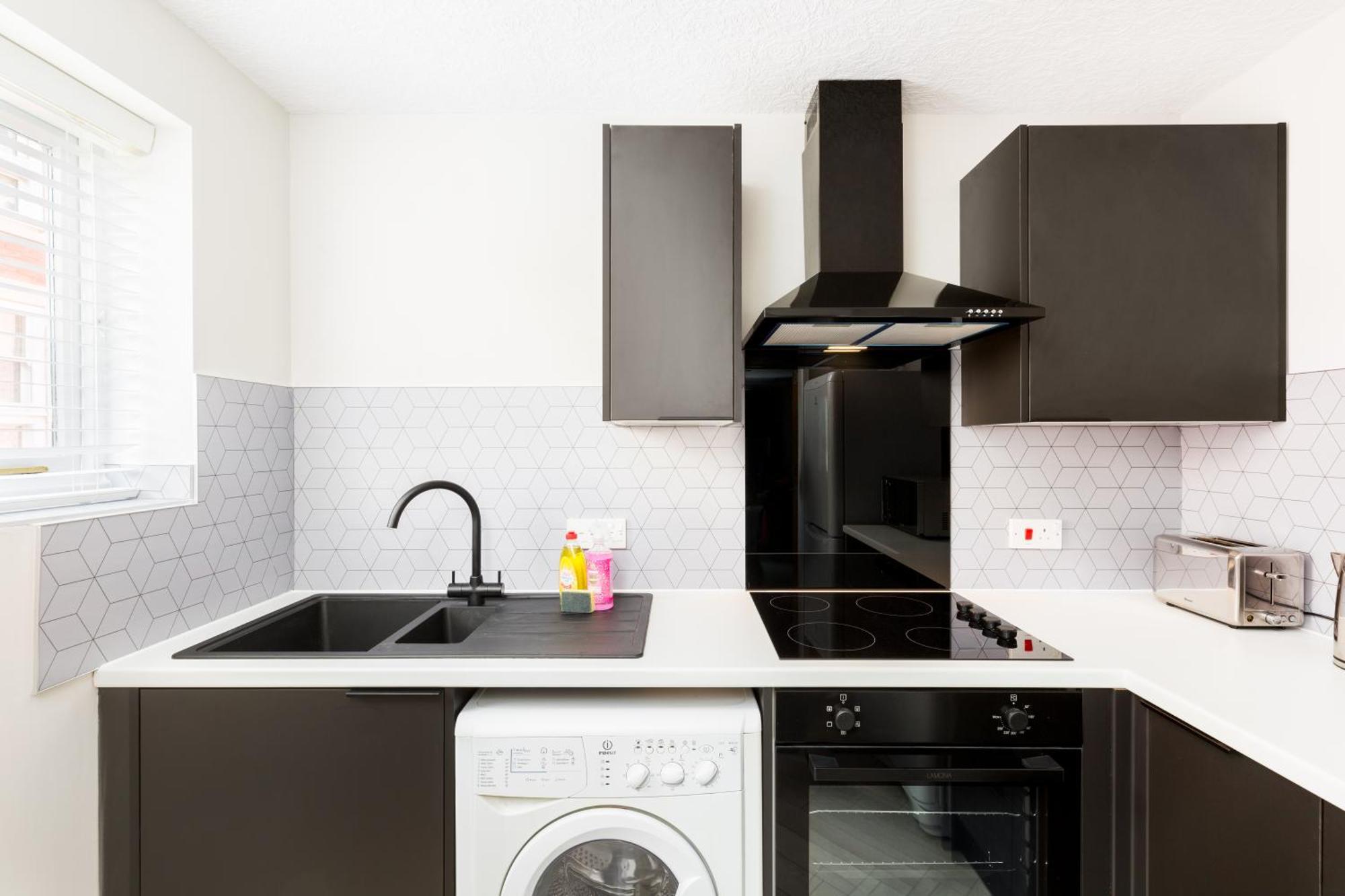 Modern 2-Bedroom Apartments With Free Parking In Leamington Spa Dış mekan fotoğraf