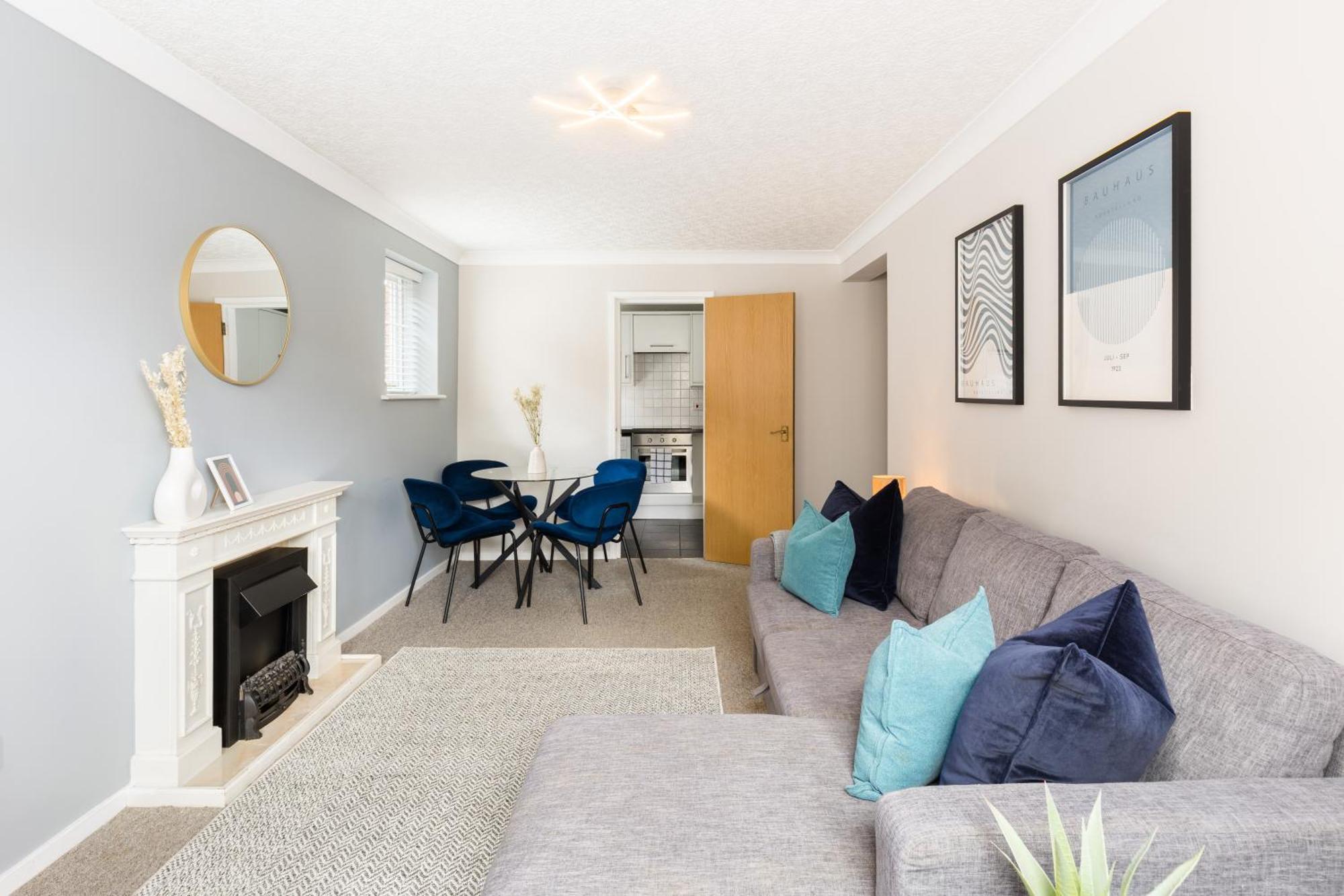 Modern 2-Bedroom Apartments With Free Parking In Leamington Spa Dış mekan fotoğraf