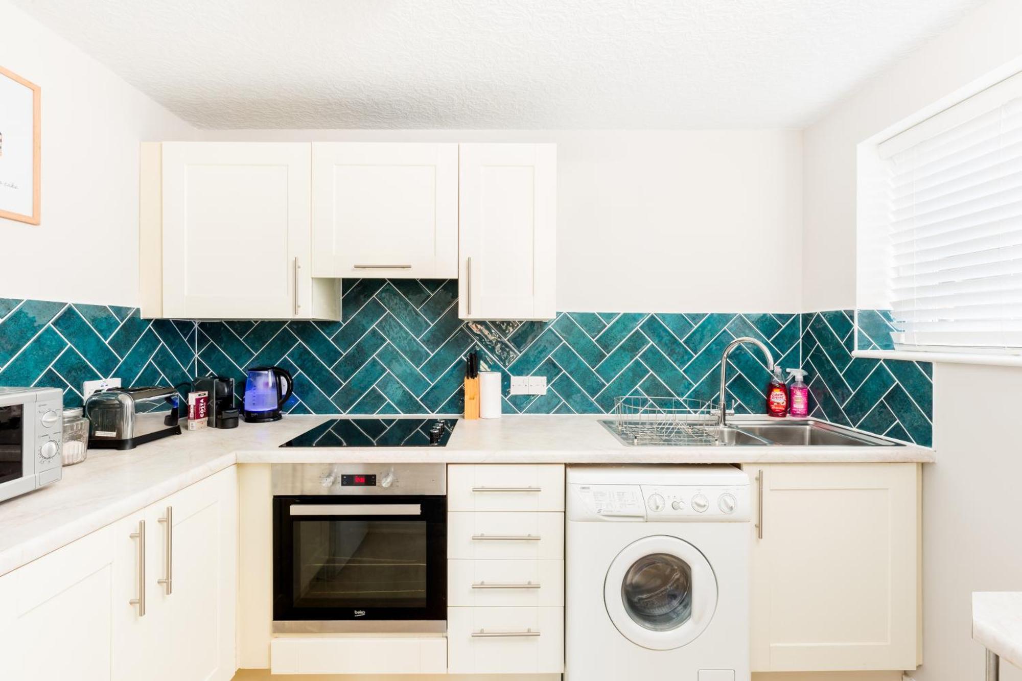 Modern 2-Bedroom Apartments With Free Parking In Leamington Spa Dış mekan fotoğraf