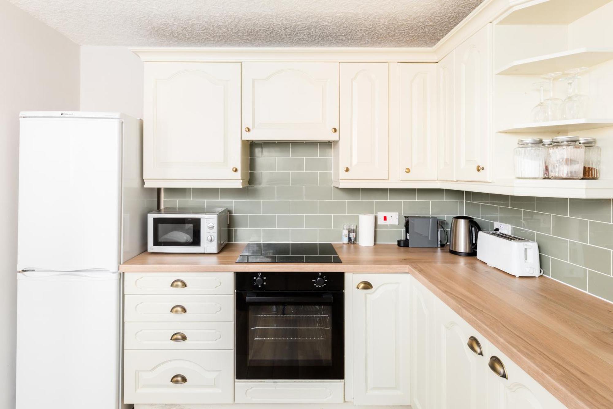 Modern 2-Bedroom Apartments With Free Parking In Leamington Spa Dış mekan fotoğraf