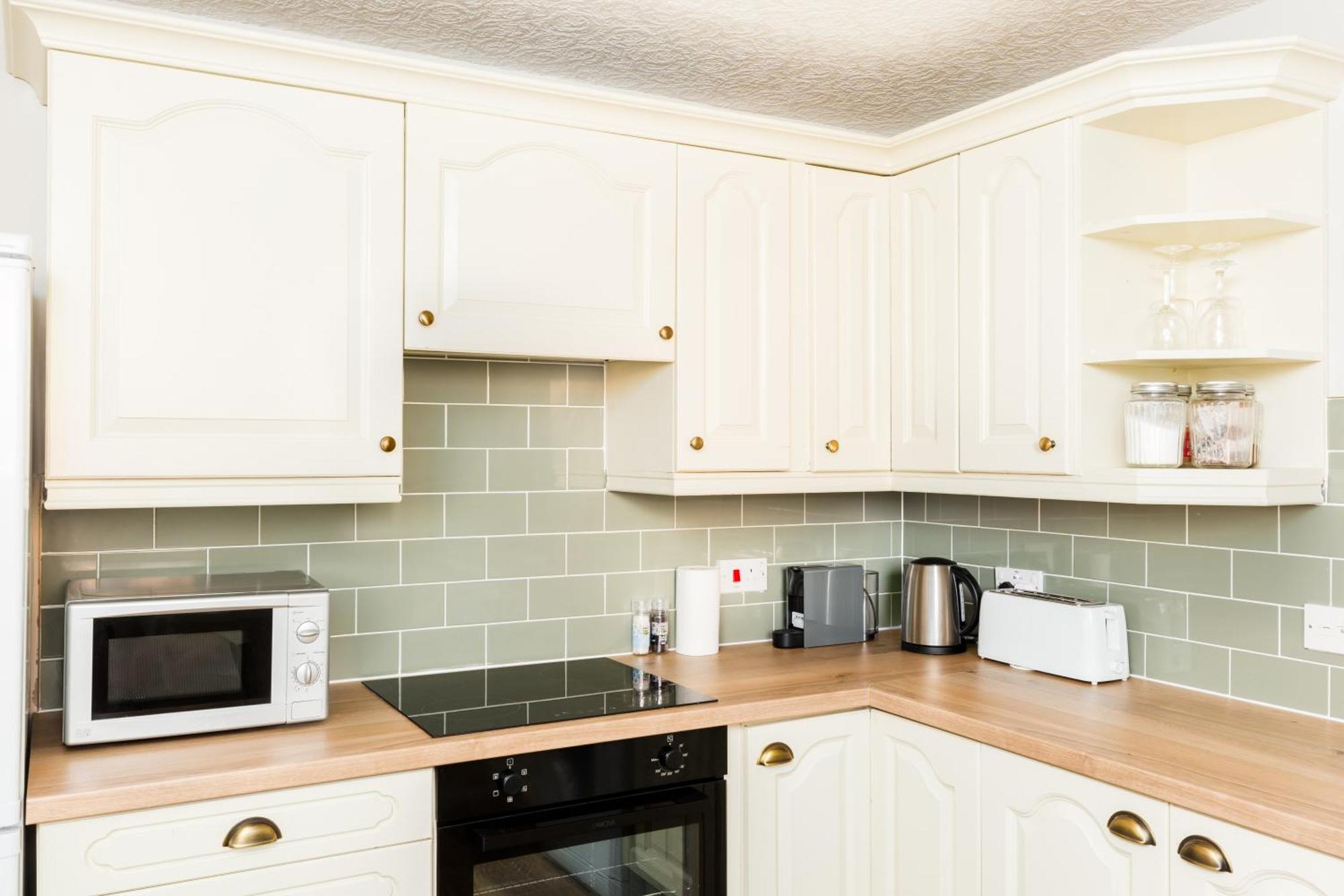 Modern 2-Bedroom Apartments With Free Parking In Leamington Spa Dış mekan fotoğraf